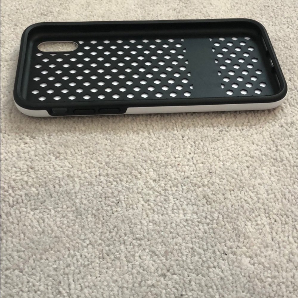 iPhone X Case - Picture 6 of 6